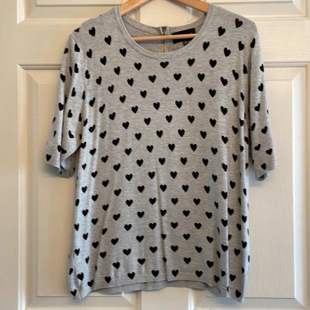 adorable silky soft sweater 🖤